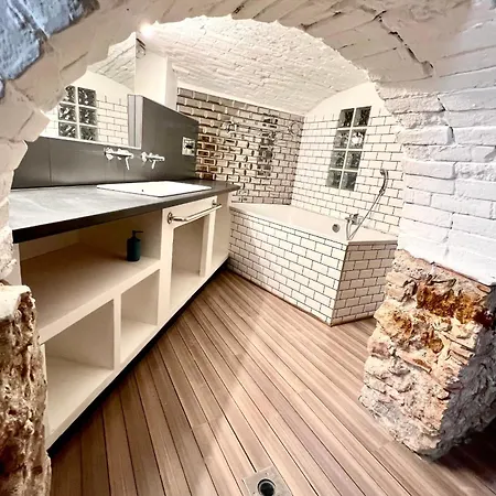 Townhouse Old - 4 People Antibes