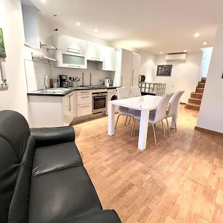 Townhouse Old - 4 People Antibes